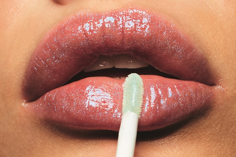 MAC Gloss Lip: Iconic Beauty Brand